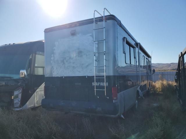 1990 Oshkosh Motor Truck Co. Chassis HGH