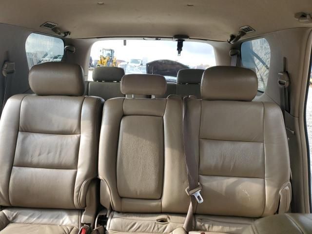 2004 Toyota Sequoia SR5