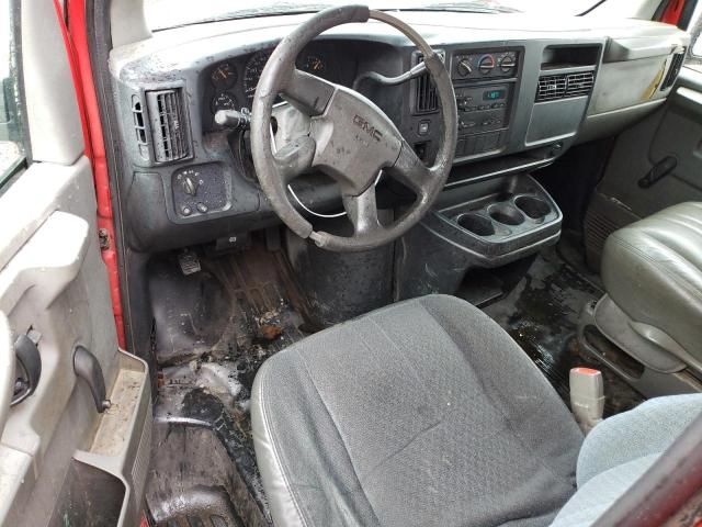 2004 GMC Savana G2500