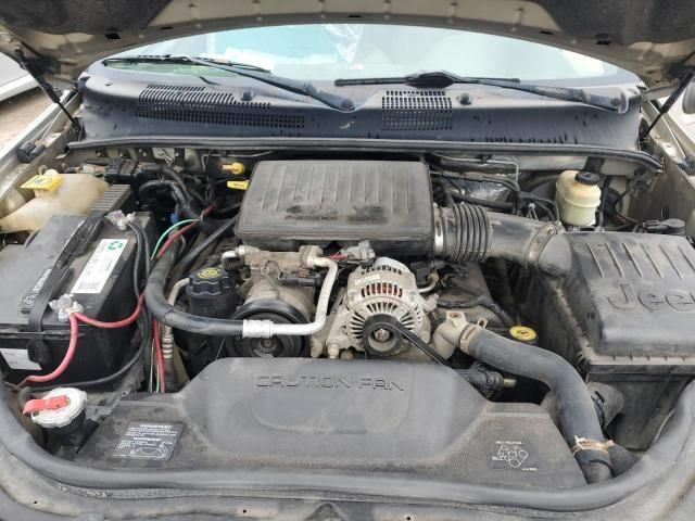 2004 Jeep Grand Cherokee Laredo