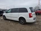 2015 Chrysler Town & Country S