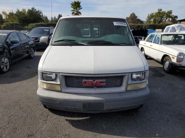 2000 GMC Safari XT