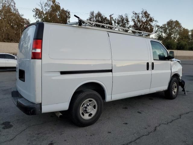 2021 Chevrolet Express G2500