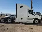 2018 Freightliner Cascadia 126