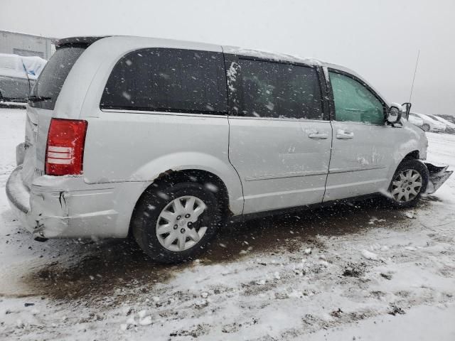 2009 Chrysler Town & Country LX