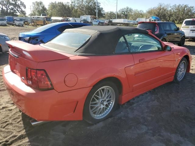 2000 Ford Mustang