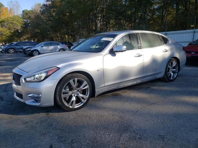 2017 Infiniti Q70 3.7