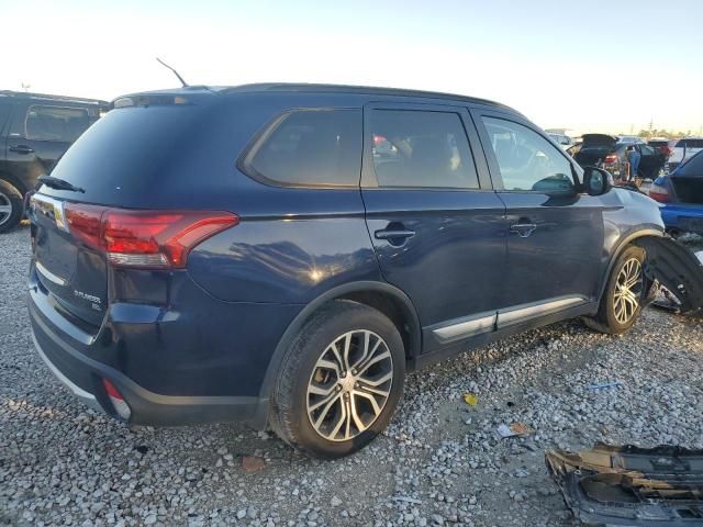 2016 Mitsubishi Outlander SE