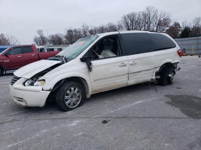 2006 Chrysler Town & Country Limited