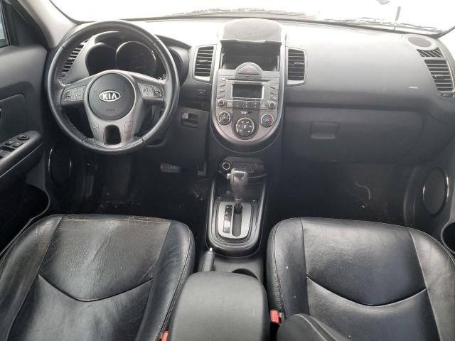 2010 KIA Soul +