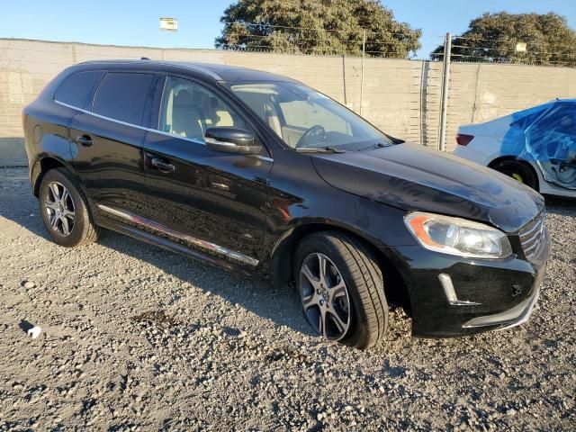 2015 Volvo XC60 T6 Premier