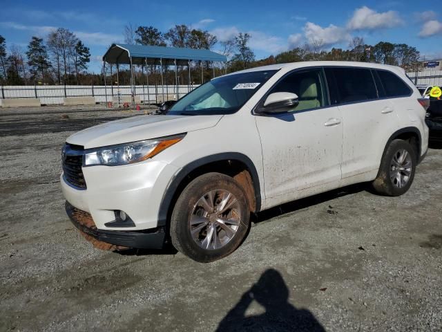 2015 Toyota Highlander LE