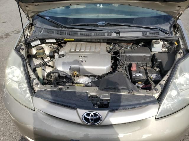 2008 Toyota Sienna CE