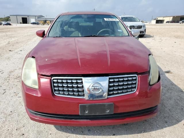 2005 Nissan Maxima SE