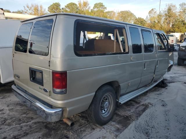 2013 Ford Econoline E350 Super Duty Wagon