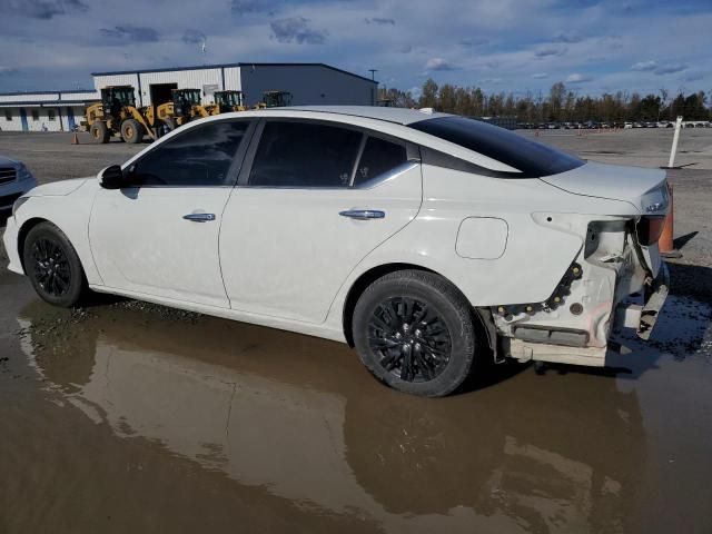 2019 Nissan Altima S