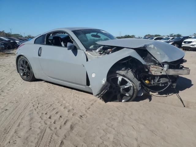 2004 Nissan 350Z Coupe