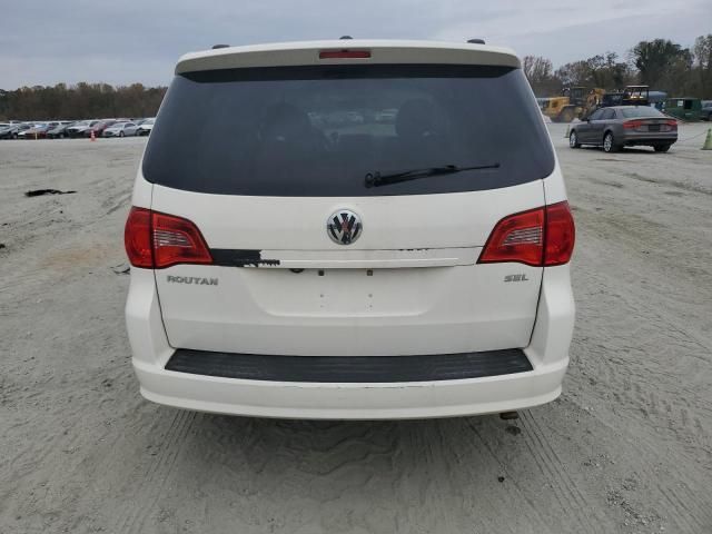 2009 Volkswagen Routan SEL Premium