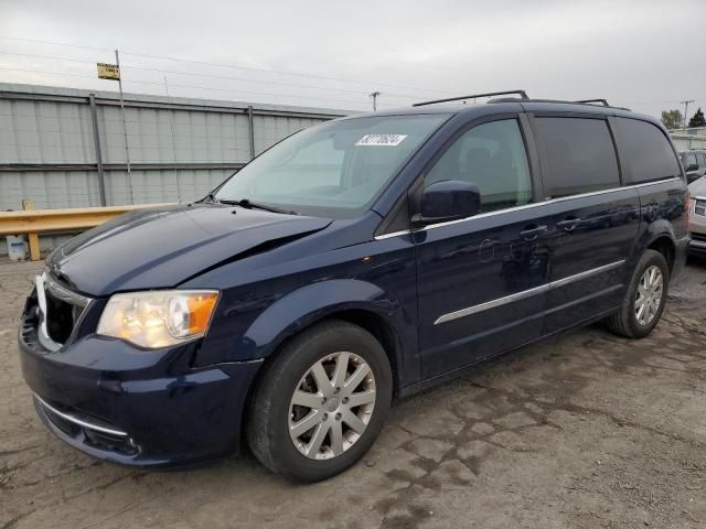 2014 Chrysler Town & Country Touring