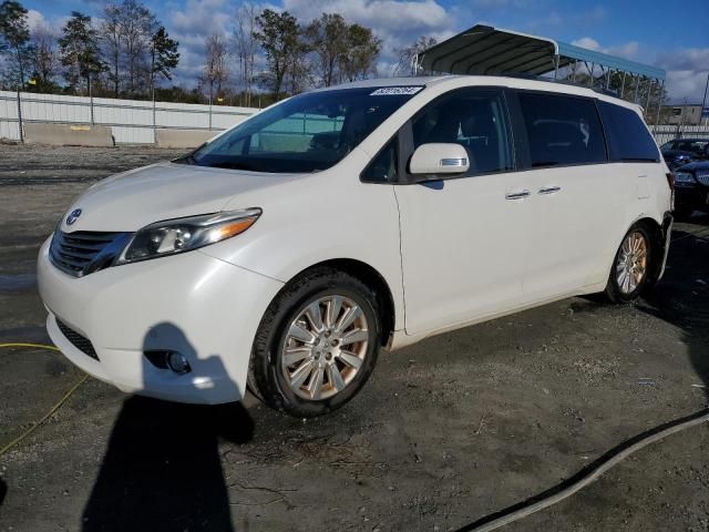 2015 Toyota Sienna XLE