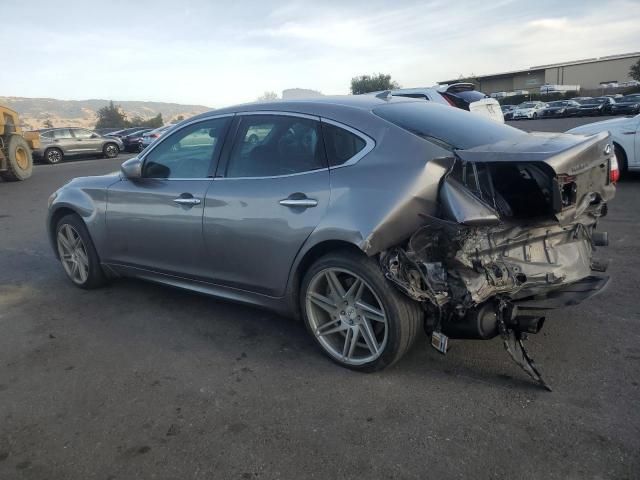 2011 Infiniti M37