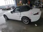 2016 Mazda MX-5 Miata Sport