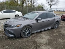 Carros salvage sin ofertas aún a la venta en subasta: 2021 Toyota Camry SE