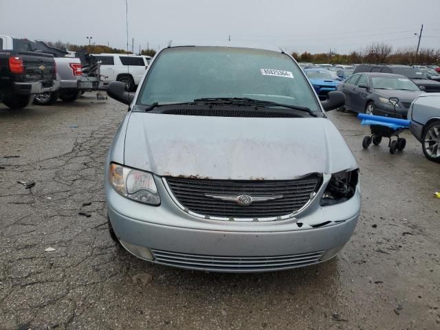 2001 Chrysler Town & Country LXI