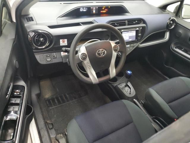 2016 Toyota Prius C