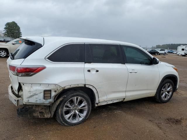 2016 Toyota Highlander LE