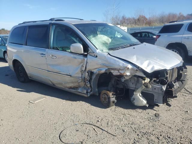 2010 Chrysler Town & Country Touring