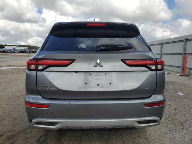 2023 Mitsubishi Outlander SE