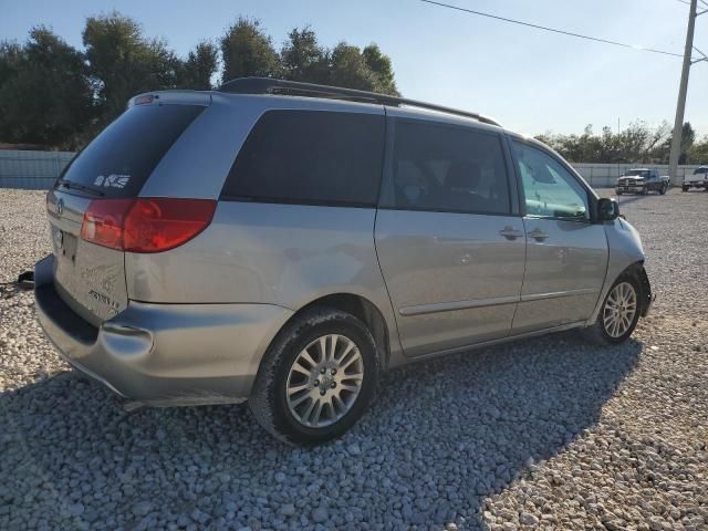 2007 Toyota Sienna LE