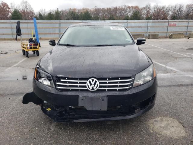 2013 Volkswagen Passat SE