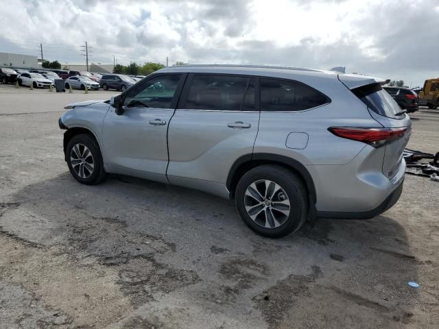 2023 Toyota Highlander L