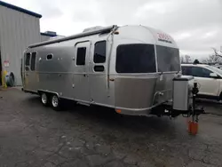 Airstream Vehiculos salvage en venta: 2018 Airstream Flying CLO