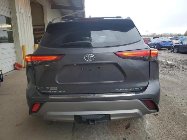 2022 Toyota Highlander Platinum