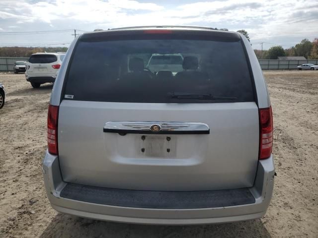 2010 Chrysler Town & Country Touring