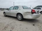 2005 Lincoln Town Car Signature Limited