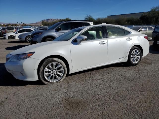 2015 Lexus ES 300H