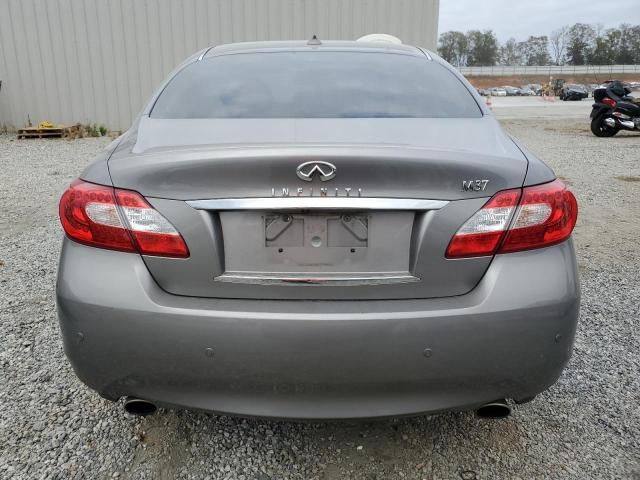 2013 Infiniti M37