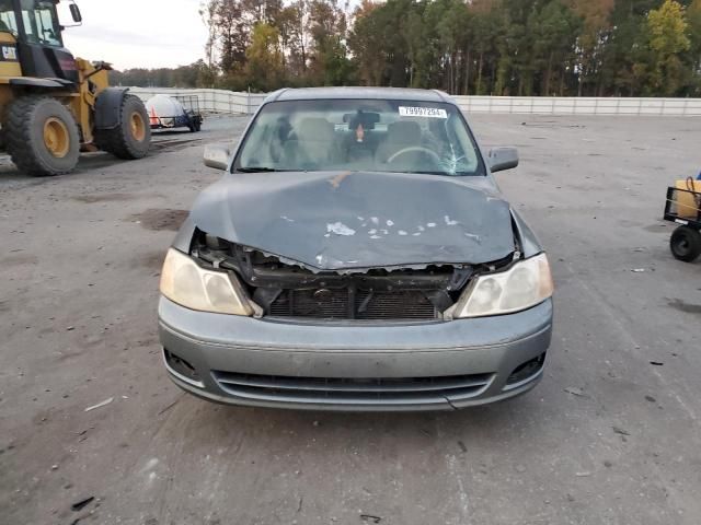 2000 Toyota Avalon XL