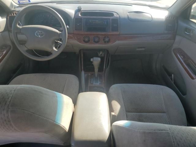 2002 Toyota Camry LE