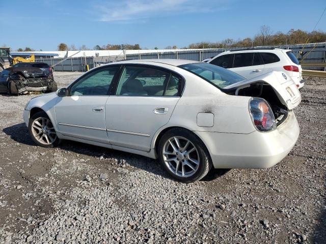 2004 Nissan Altima Base