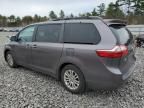 2016 Toyota Sienna XLE