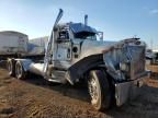 2001 Peterbilt 379