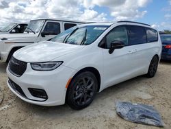 Chrysler Pacifica Vehiculos salvage en venta: 2024 Chrysler Pacifica Limited