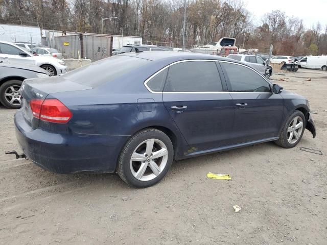 2015 Volkswagen Passat SE