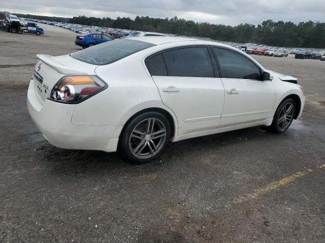 2010 Nissan Altima Base