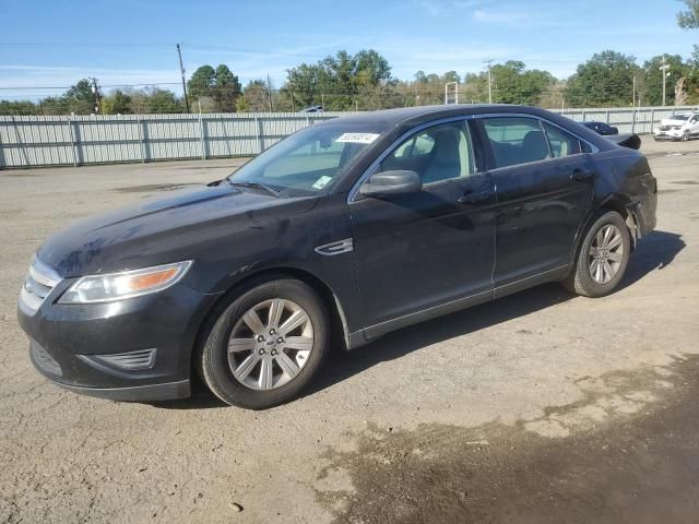 2011 Ford Taurus SE